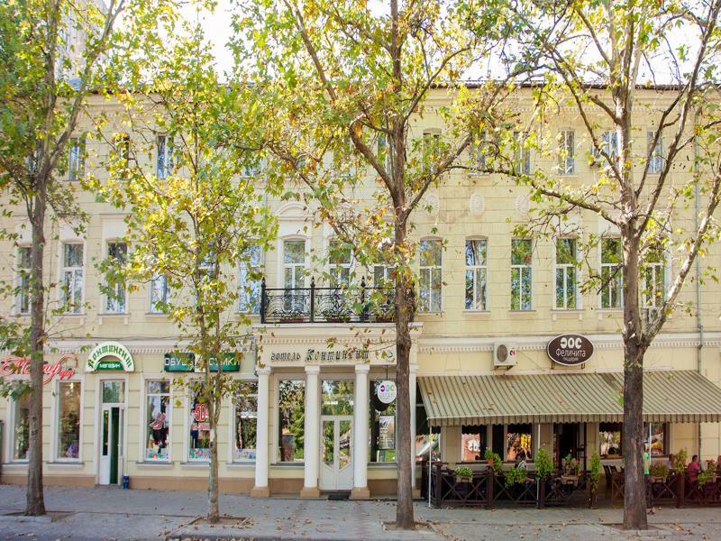 континент Hotel 3*